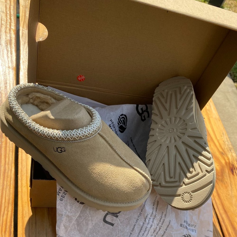 Ugg Tasman Slippers in Mustard Seed